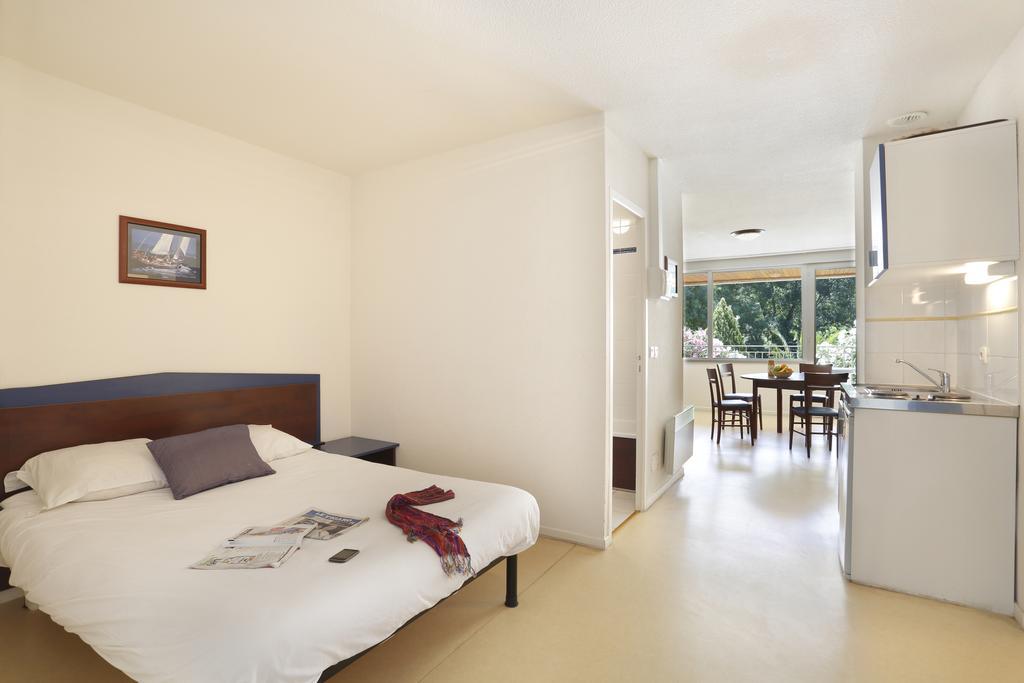 Vacanceole - Le Domaine De Chames - Pont D'Arc Vallon-Pont-d'Arc Room photo