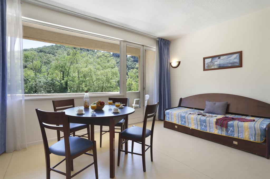 Vacanceole - Le Domaine De Chames - Pont D'Arc Vallon-Pont-d'Arc Room photo