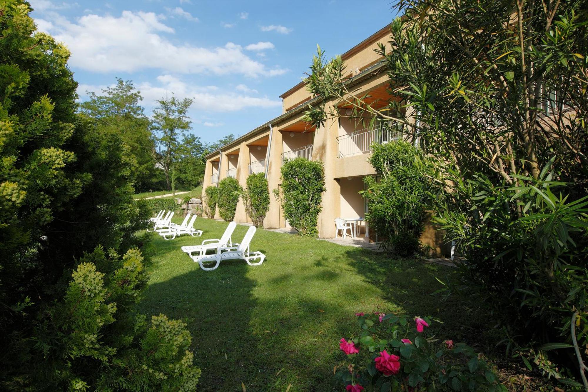 Vacanceole - Le Domaine De Chames - Pont D'Arc Vallon-Pont-d'Arc Exterior photo